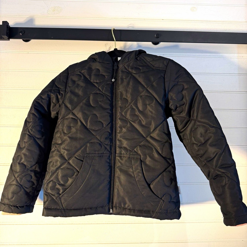 Magellan outdoor girls small black Heart quilted jacket, pink fleece fur hood S